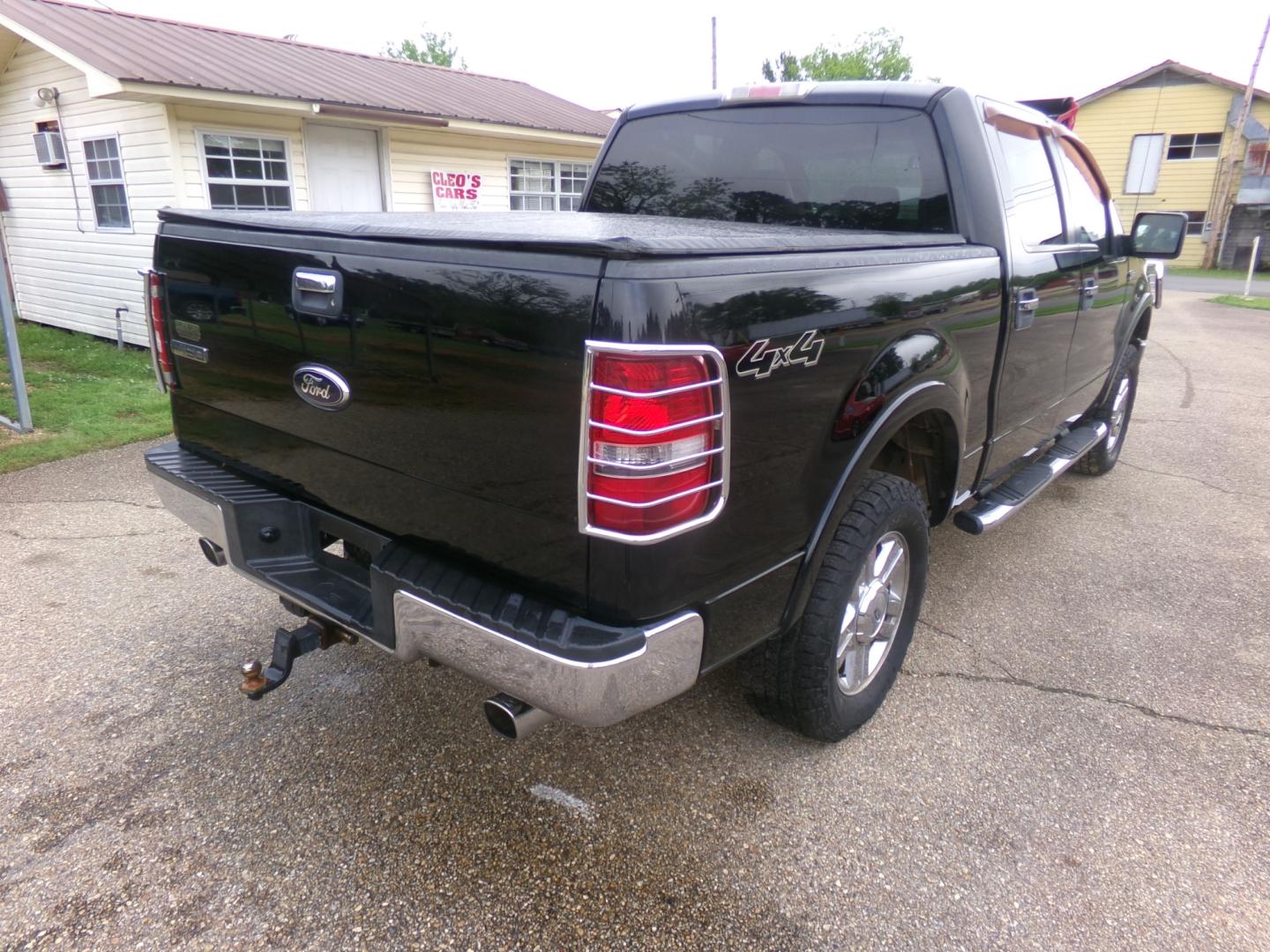 2008 Black /Tan Ford F-150 Lariat SuperCrew (1FTPW14V48K) with an 5.4L V8 SOHC 24V FFV engine, 4-Speed Automatic Overdrive transmission, located at 401 First NE, Bearden, AR, 71720, (870) 687-3414, 33.726528, -92.611519 - Photo#20